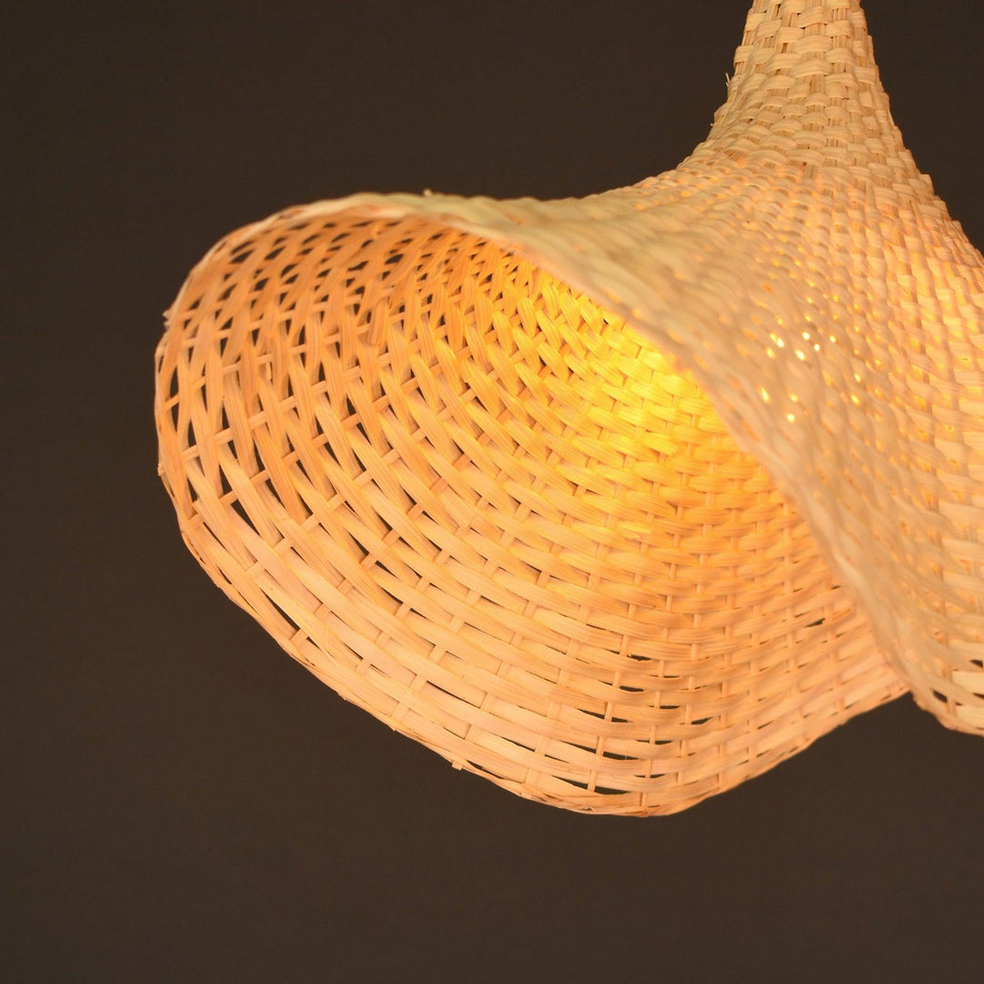 Onda Handmade Bamboo Pendant Lamp | wicker Light